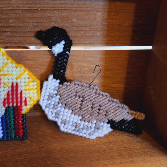 Vintage Needlepoint Christmas Tree Ornaments Canada Goose Kitschy Eclectic - Picture 4 of 7
